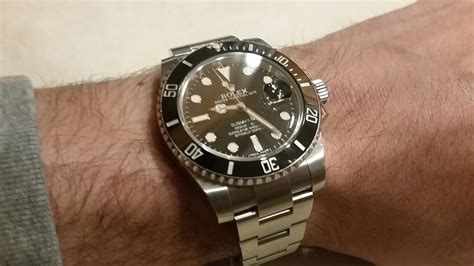 rolex submariner glass scratch